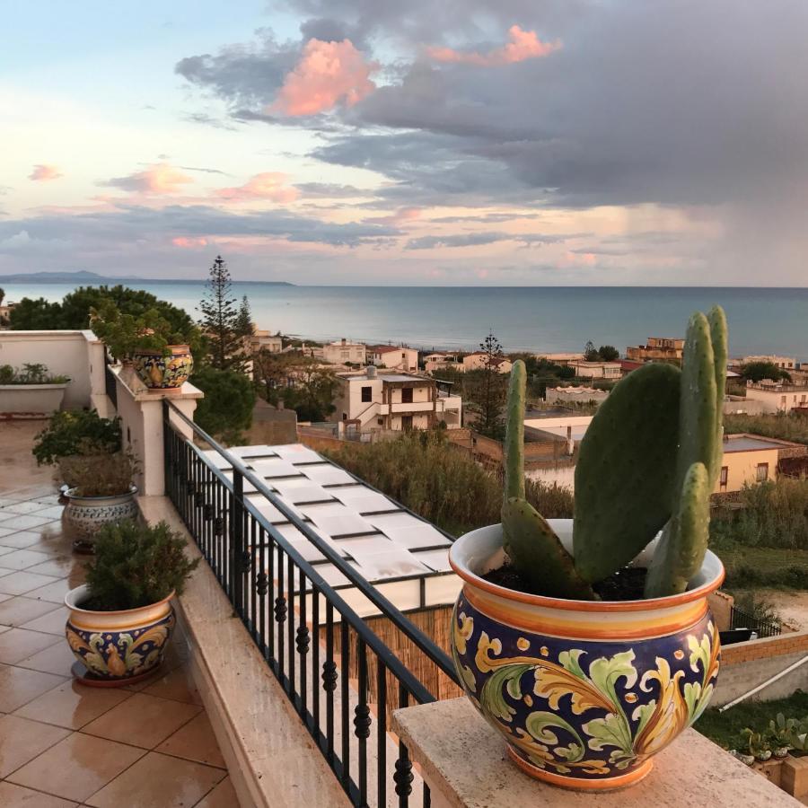 Villa Ceni - Appartamenti Con Camere, Cucina, Wc E Terrazza Sul Mare In Villa Con Piscina, Giardino E Parcheggio Marinella di Selinunte Εξωτερικό φωτογραφία