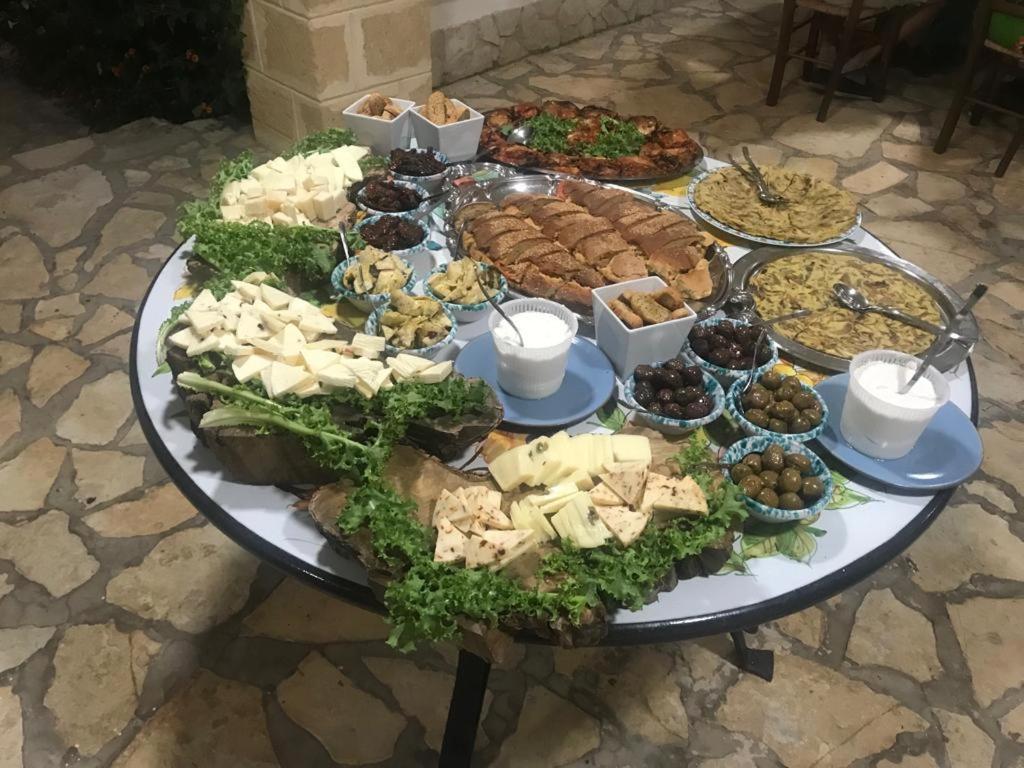 Villa Ceni - Appartamenti Con Camere, Cucina, Wc E Terrazza Sul Mare In Villa Con Piscina, Giardino E Parcheggio Marinella di Selinunte Εξωτερικό φωτογραφία
