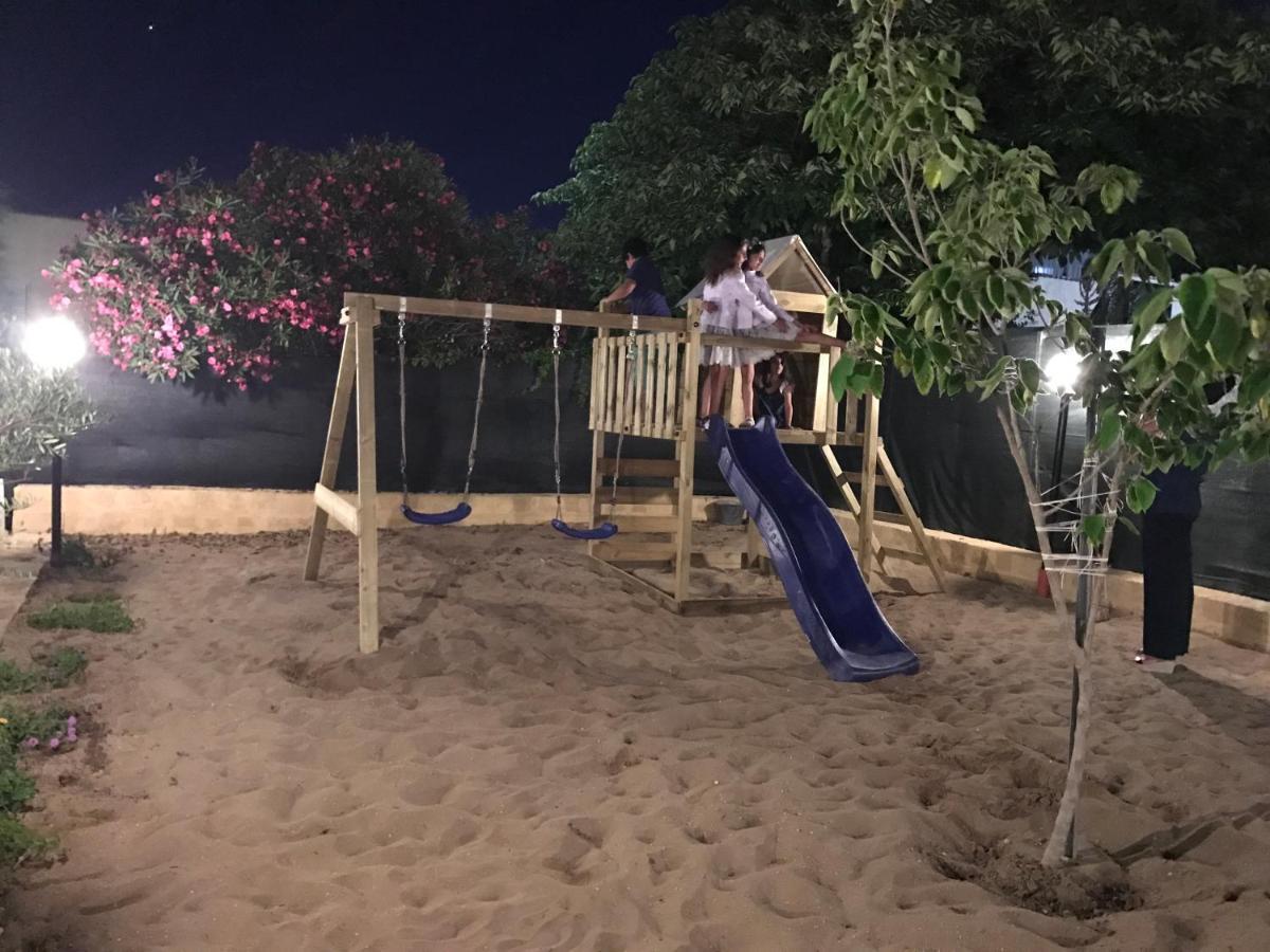 Villa Ceni - Appartamenti Con Camere, Cucina, Wc E Terrazza Sul Mare In Villa Con Piscina, Giardino E Parcheggio Marinella di Selinunte Εξωτερικό φωτογραφία