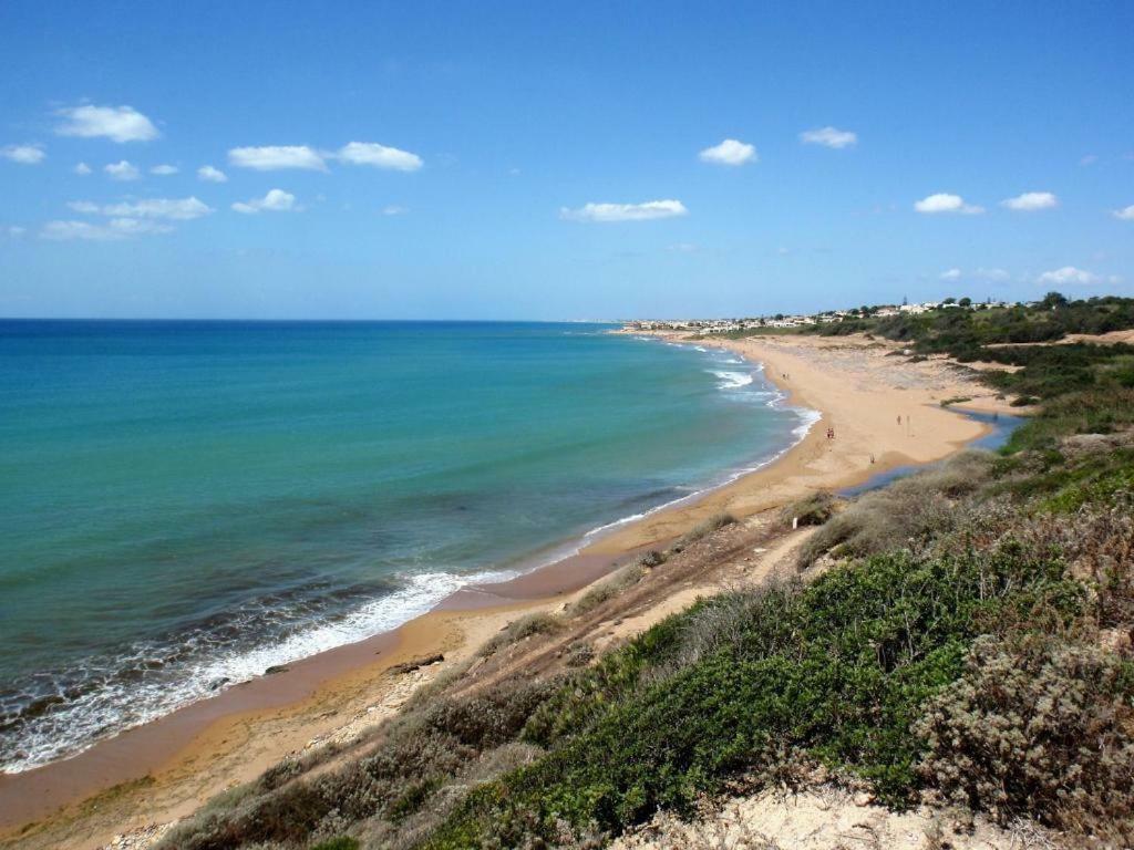 Villa Ceni - Appartamenti Con Camere, Cucina, Wc E Terrazza Sul Mare In Villa Con Piscina, Giardino E Parcheggio Marinella di Selinunte Εξωτερικό φωτογραφία