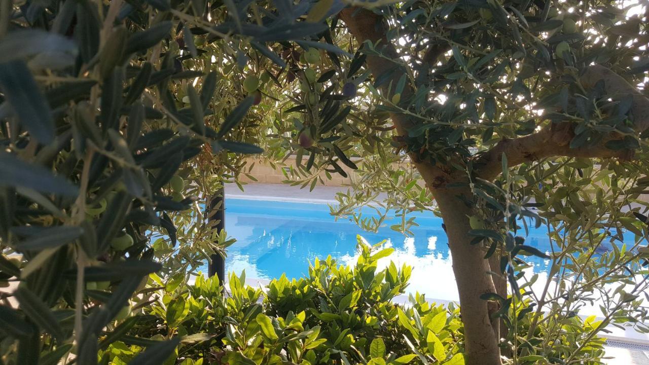 Villa Ceni - Appartamenti Con Camere, Cucina, Wc E Terrazza Sul Mare In Villa Con Piscina, Giardino E Parcheggio Marinella di Selinunte Εξωτερικό φωτογραφία