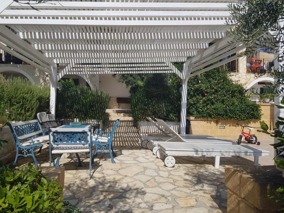 Villa Ceni - Appartamenti Con Camere, Cucina, Wc E Terrazza Sul Mare In Villa Con Piscina, Giardino E Parcheggio Marinella di Selinunte Εξωτερικό φωτογραφία
